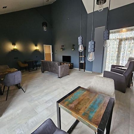 Voormalig Politiebureau Gebruik Welnesstuin Tegen Betaling Bed and Breakfast Ouddorp Exterior foto